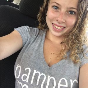 Meet your Posher, Brooke